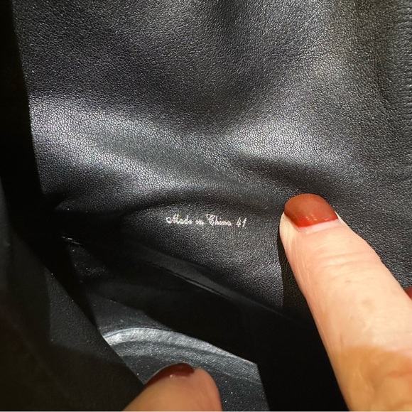 Elie Tahari Designer Women’s Black Suede Pull On Side Zip Boots Combat Style 41 - Picture 3 of 10